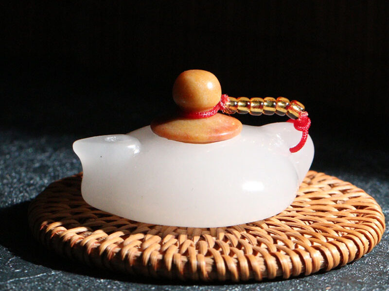 新疆金丝玉天然玉石把把壶把件 XinJiang Hotan quartz rock jade Jewelry Pendant Ornaments