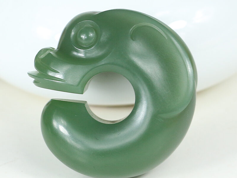 和田玉碧玉玉龙挂件吊坠43.905g XinJiang Hotan Jade Jewelry Pendant