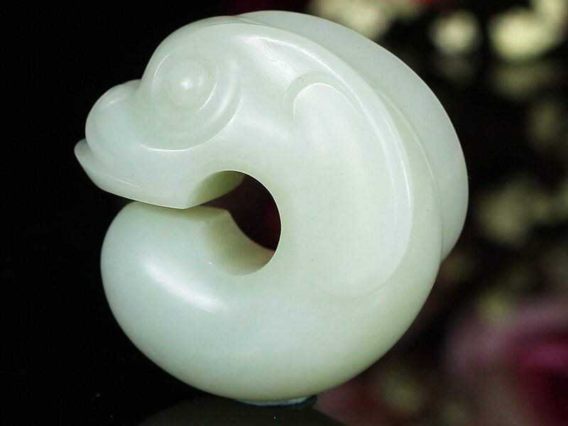 和田玉白玉玉龙挂件吊坠50.147g XinJiang Hotan Jade Jewelry Pendant