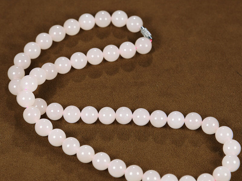 和田玉藕粉项链77.95g Hetian Jade Lotus Root Pink Necklace